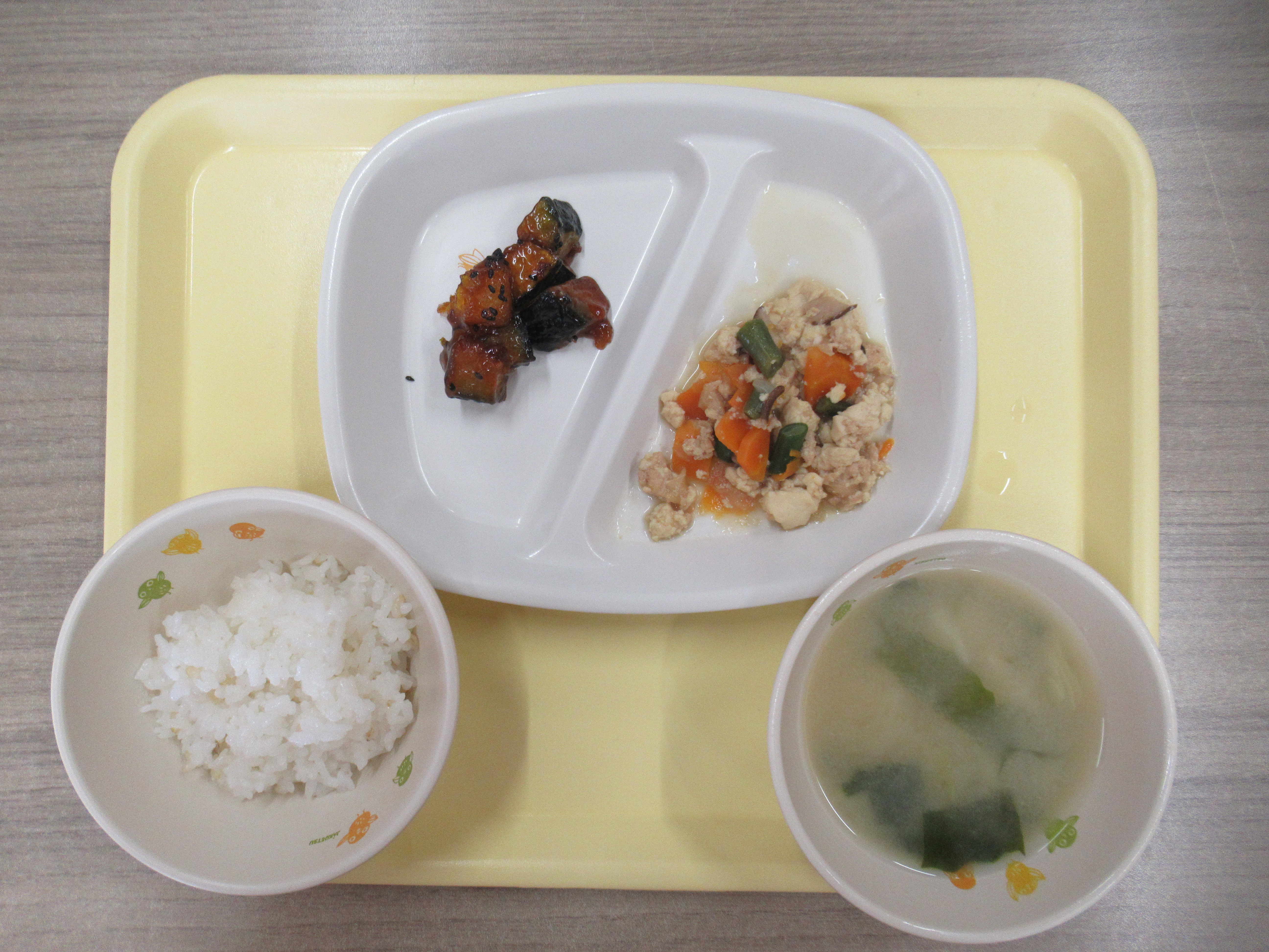 今日の給食献立(5月12日) 今日の給食献立(5月12日)